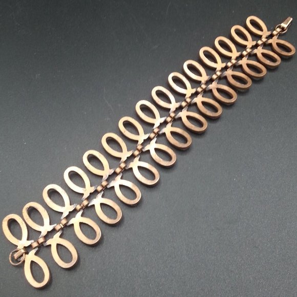 Renoir Vintage Collectible Bracelet - Picture 3 of 3